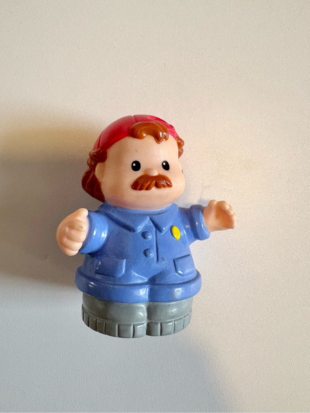 ⭐️ Fisher Price Little People Vintage Mechanic Figure (1997)